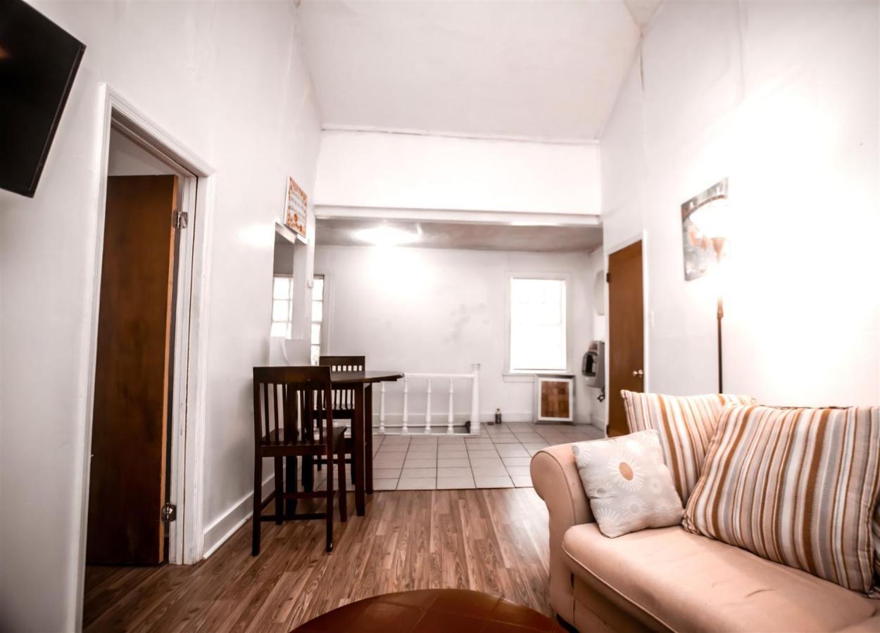 Historic Hill Apt1 Tuskegee Extérieur photo